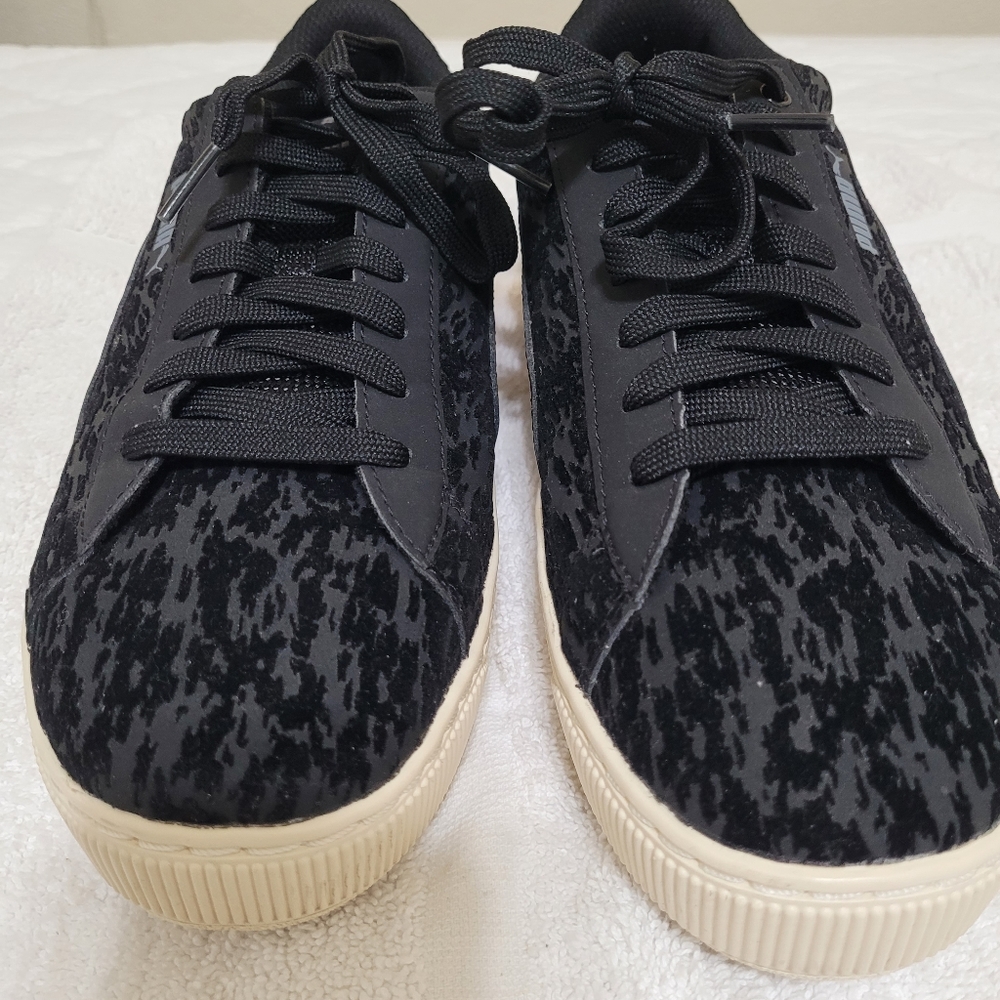 PUMA size 9